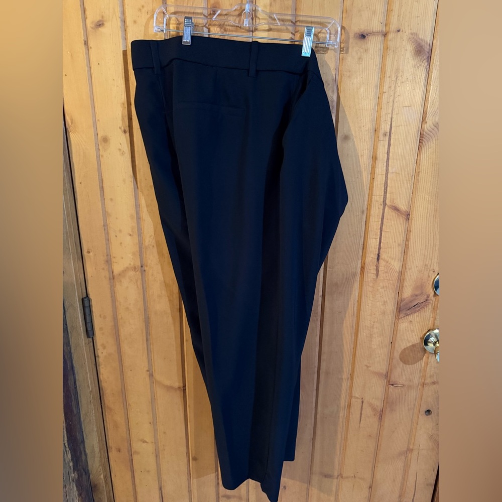 Maurices Women's Dress Pants, Size 22 Short